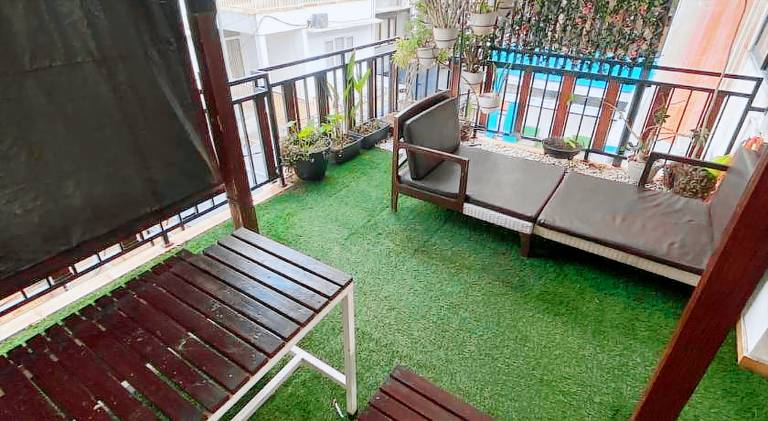 Villa with pool — photo 5