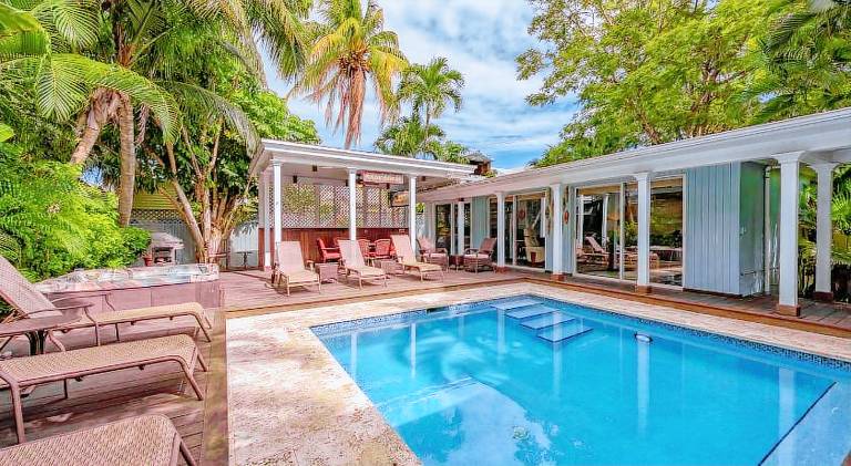 Vacation home with hot tub & pool | Next to Mallory Square | Pets are welcome in Key West, FL