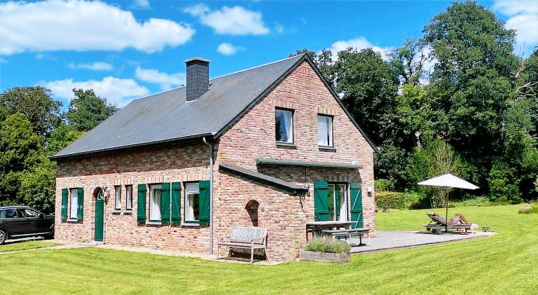 Vacation home with 3 rooms for 6 persons in Namur