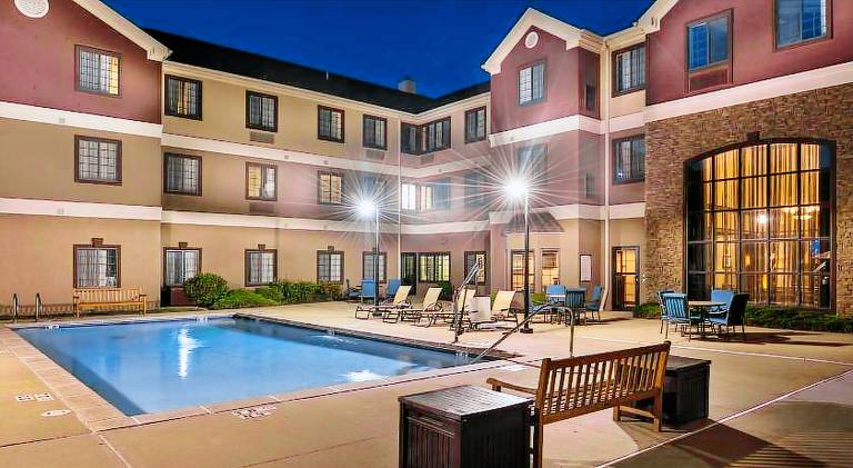 Staybridge Suites O'Fallon Chesterfield By IHG — photo 3