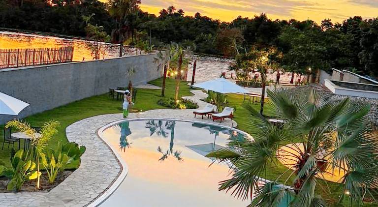 Apartment with pool & garden | Perfect for remote work in Barreirinhas