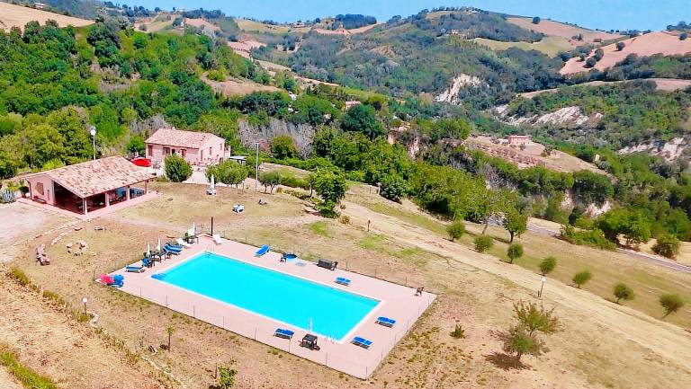 Villa mit privatem Pool und atemberaubender Aussicht