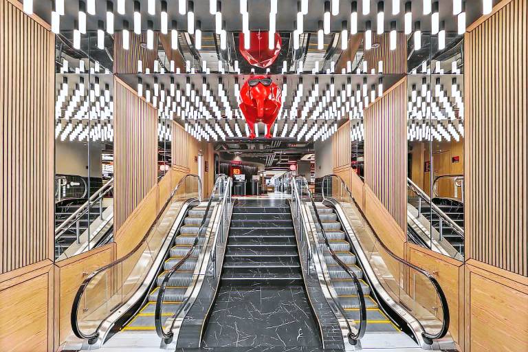 Radisson RED Auckland — photo 4