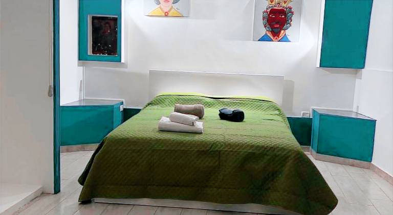 Charming holiday apartment | Next to Catania Cathedral | Pets allowed in Catania