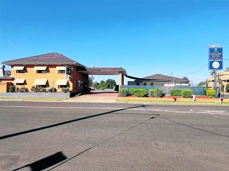 Motel  Narrabri