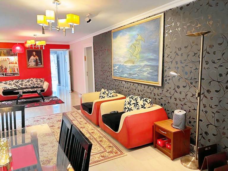 House Kodaikanal Lake