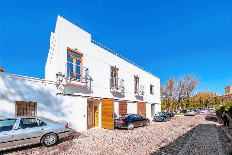 Villa  Carmona