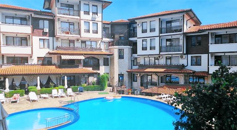 Holiday apartment with pool | Close to the beach | Pets are welcome — photo 3
