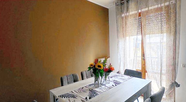 Rental apartment with 3 rooms for 5 persons — photo 4