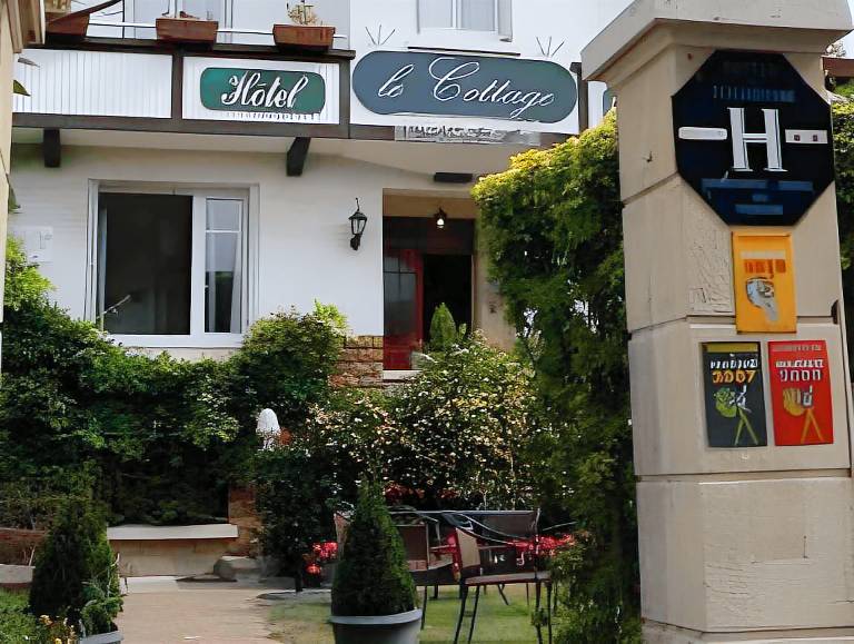 La Villa Les Mots Passants in Cabourg