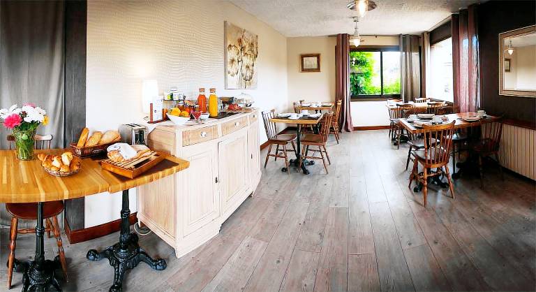 Hotel Logis Le Relais De La Poste — photo 3