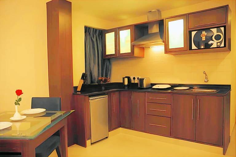 Empire Suites — photo 5