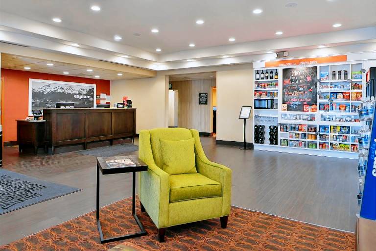 Hampton Inn Idaho Falls/Airport — photo 5