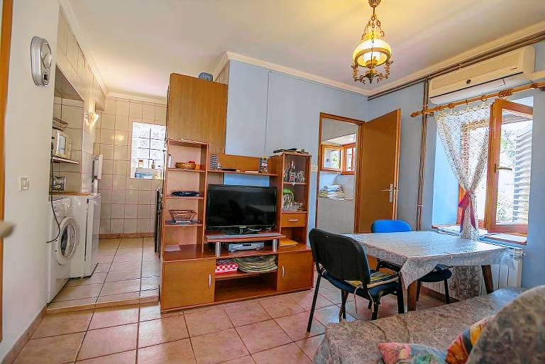 Fully equipped pleasant apartment with terrace | Pet-friendly — photo 4