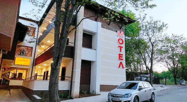Motel Pleven Center