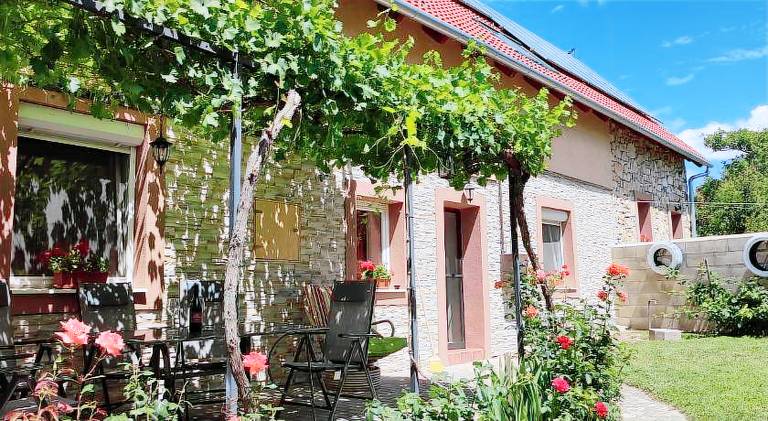 Lugas Apartman — photo 4
