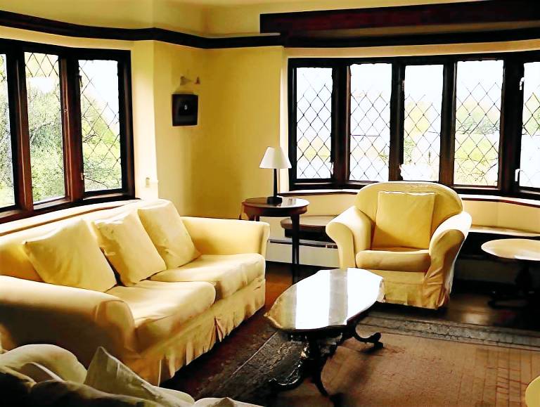 Lodge with garden — photo 3