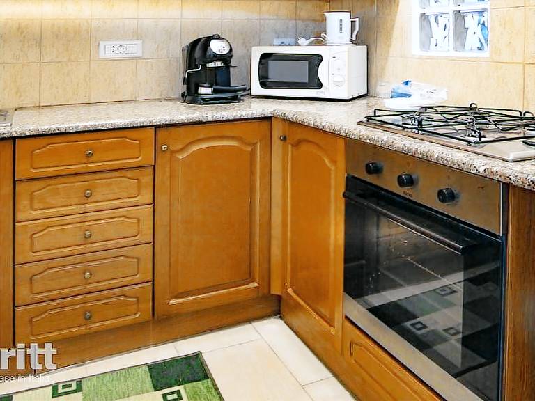 Pleasant vacation home with terrace, garden & barbecue | Pet-friendly — photo 4