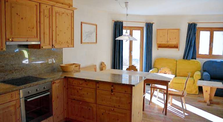 Serviced apartment with sauna & garden — photo 4