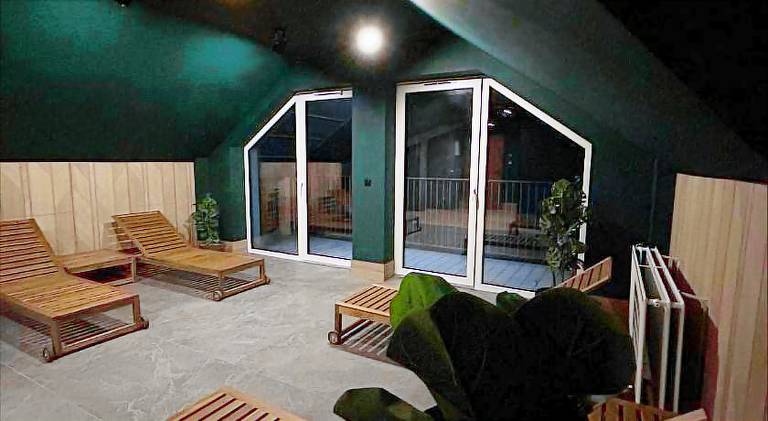 Serviced apartment with garden, sauna & patio — photo 4