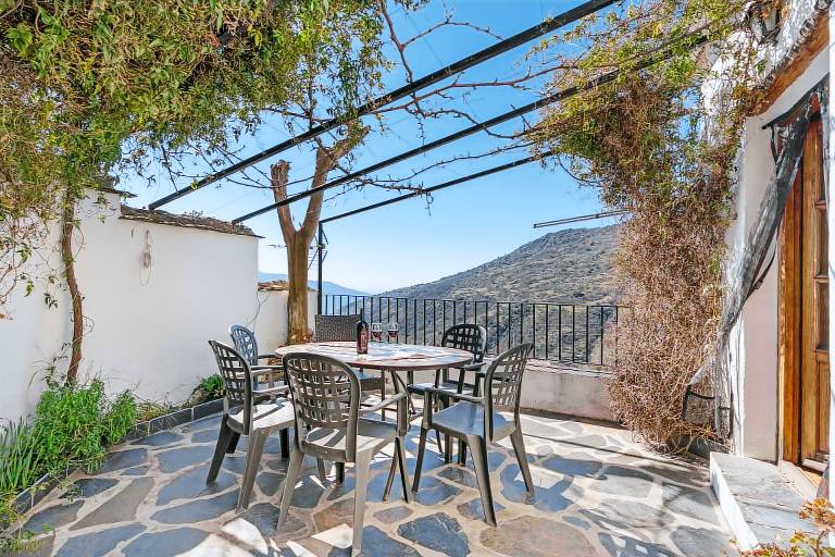 Vacation home with terrace | Mountain view in Granada