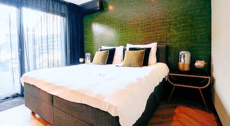 B&B Bardot