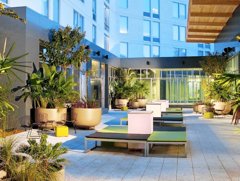 Aloft Jacksonville Tapestry Park — photo 5