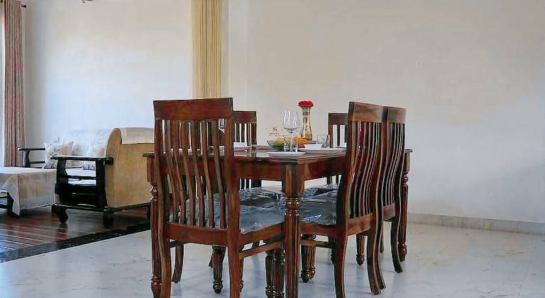 Lovely villa with patio | Pet-friendly — photo 3