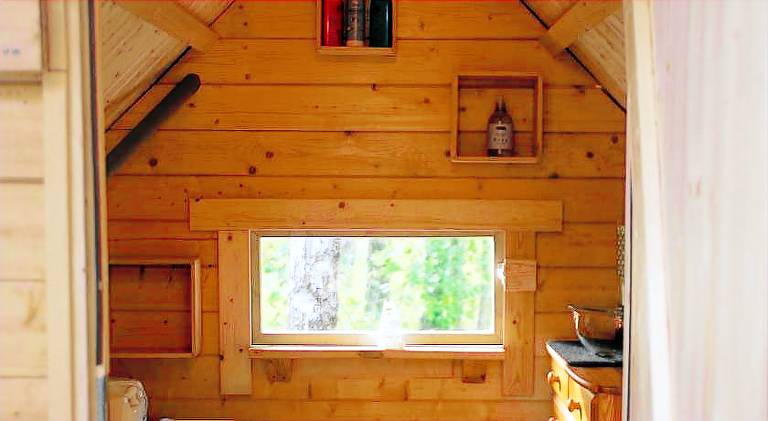 Chalet with jacuzzi — photo 2
