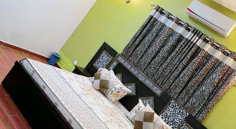 Hotel Executive Lodge