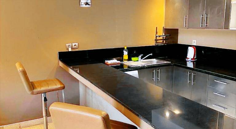 Beautiful rental apartment | Close to Majorelle Garden | Perfect for remote work | Pets allowed — photo 5