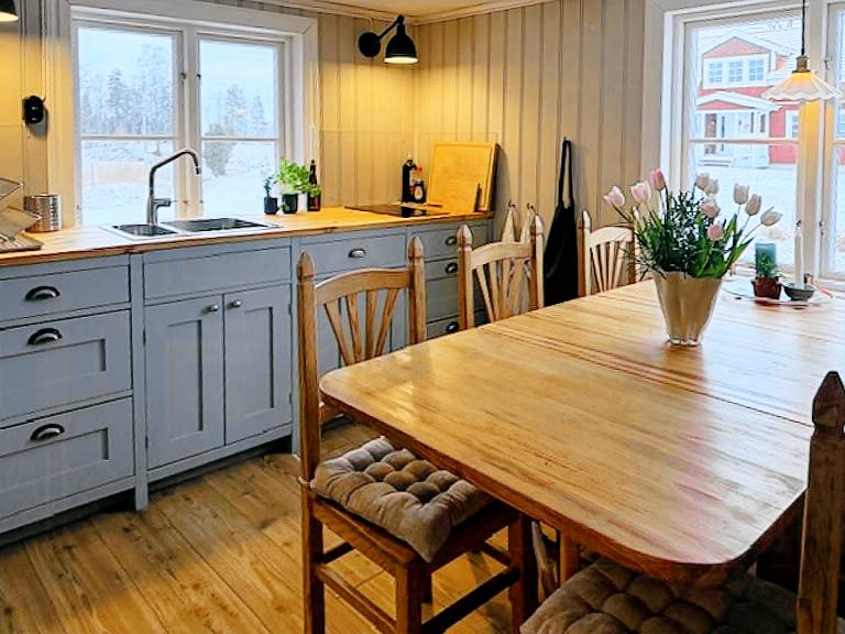 House with barbecue & terrace — photo 5