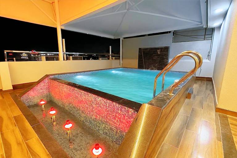 The Hotel Phoenix Inn