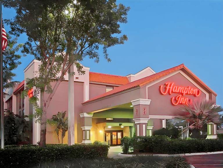 Hampton Inn Ft. Lauderdale-Commercial Blvd. in Tamarac, FL