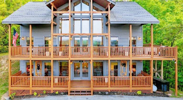 House with jacuzzi & sauna — photo 5