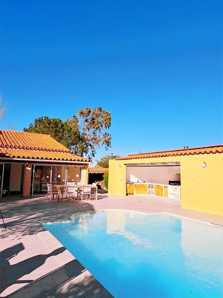 Villa Castelnou