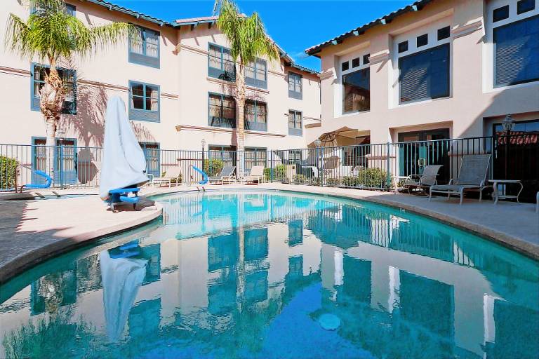 Hampton Inn & Suites Phoenix/Goodyear — photo 3