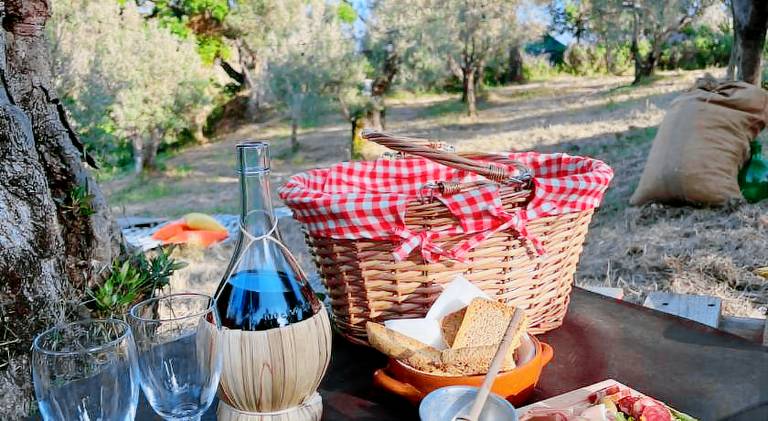 Family-friendly nice rental apartment with yard & barbeque | Suitable for remote work | Dogs allowed — photo 4