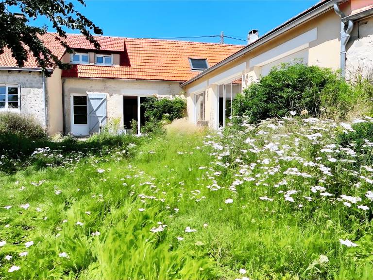 Villa with garden | Pets are welcome in Chartres