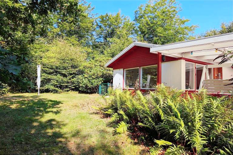 Lovely house with terrace, sauna & yard | Pets are welcome — photo 4