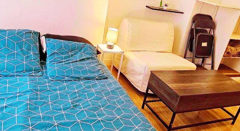 Rental apartment with 1 room for 3 persons in Auch