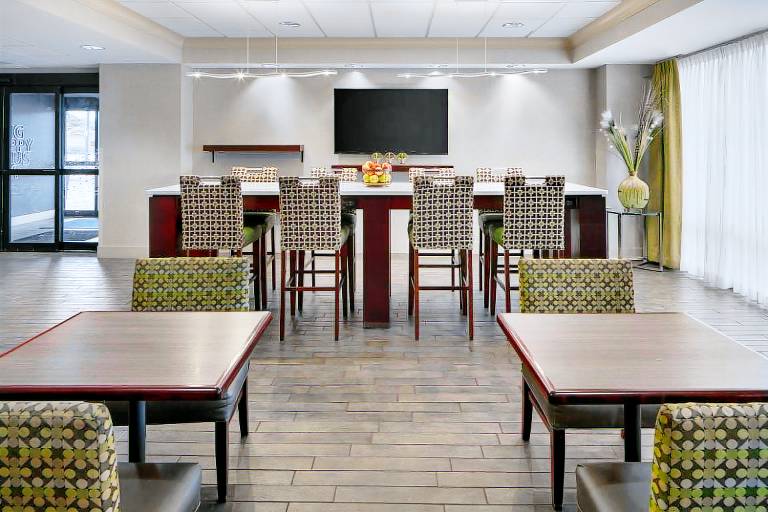 Hampton Inn Rochester-Irondequoit — photo 2