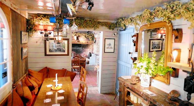 The Woolpack Inn Warehorne — photo 2