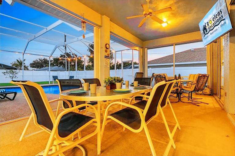 Heated Pool, Game Room with Pool Table, Ping-Pong - Paradise on 8th - Roelens — photo 4