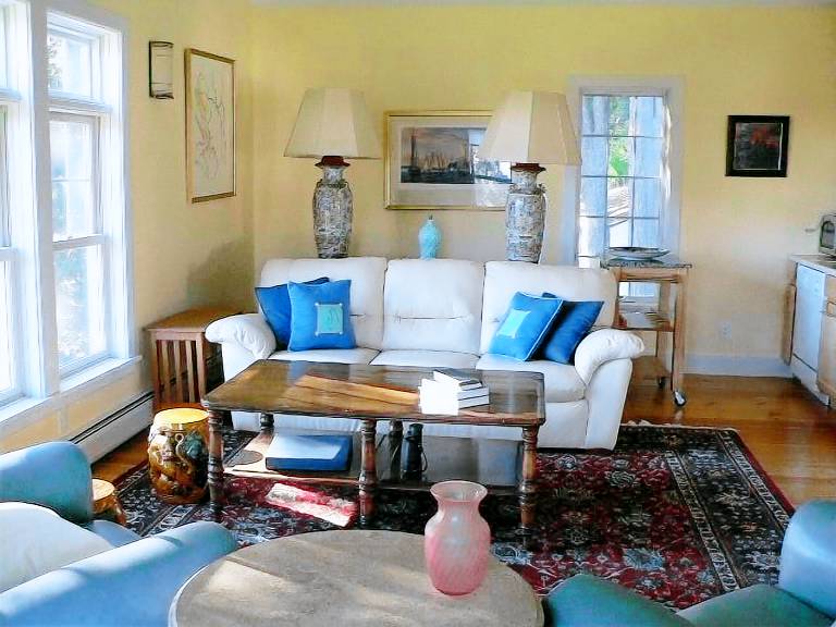 Lodge Kittery