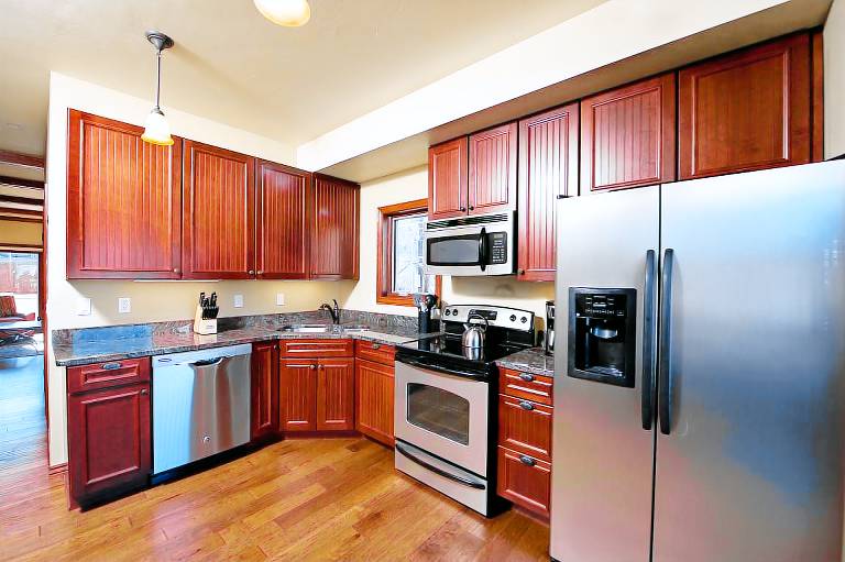 Heart of Downtown Durango - Pet Friendly Condo with Views - AC — photo 4