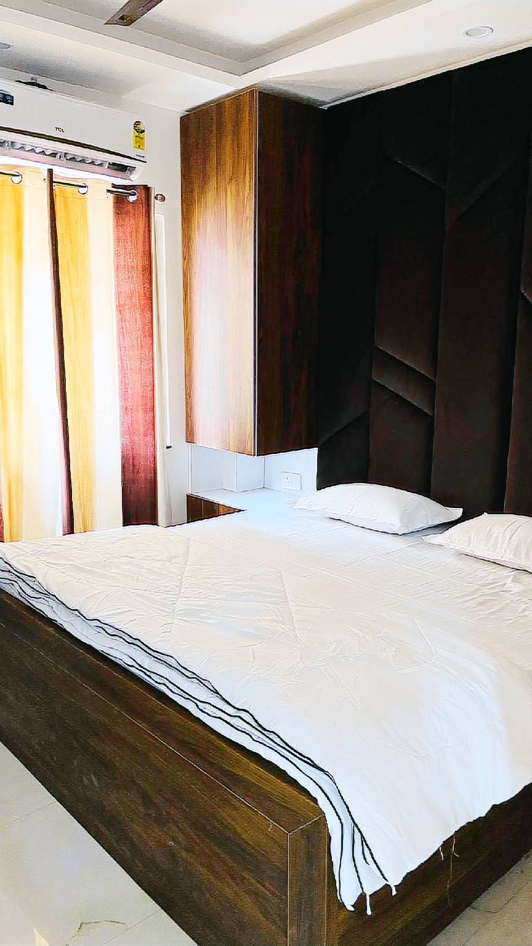 House with 1 room for 4 persons in Rishikesh