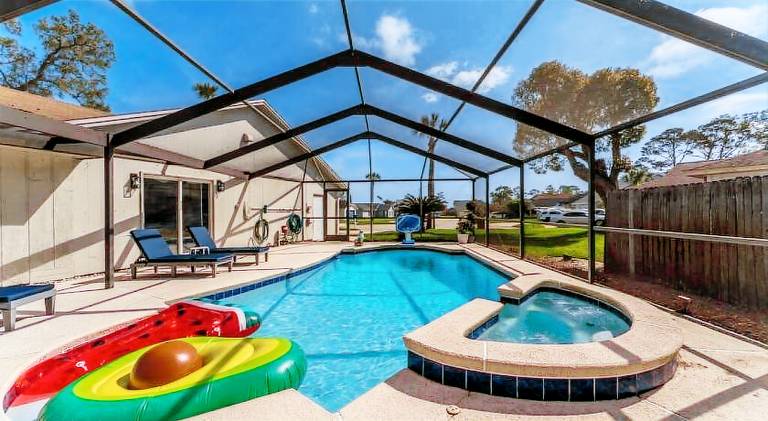 House with pool | Perfect for remote work | Pet-friendly — photo 3