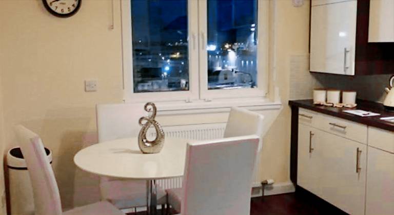 Holiday apartment with 2 rooms for 5 persons — photo 4