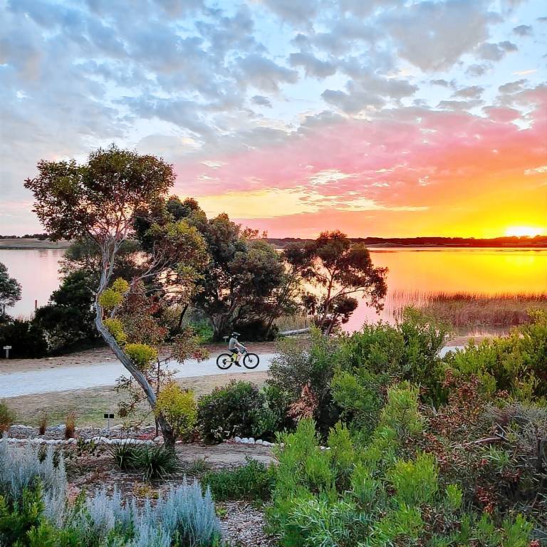 Cabin Clayton Bay